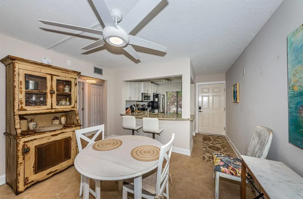 6365 Bahia Del Mar Boulevard St Petersburg FL 33715