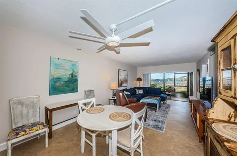 6365 Bahia Del Mar Boulevard St Petersburg FL 33715