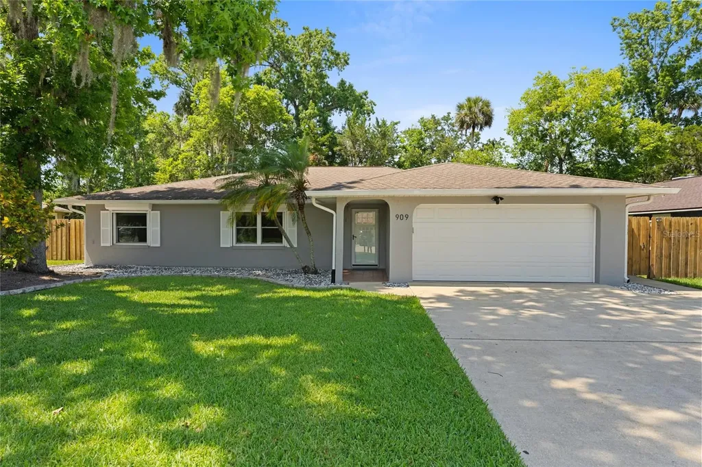 909 Bentwood Lane Port Orange FL 32127