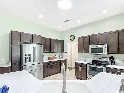 10070 Ketch Kay Lane Oxford FL 34484