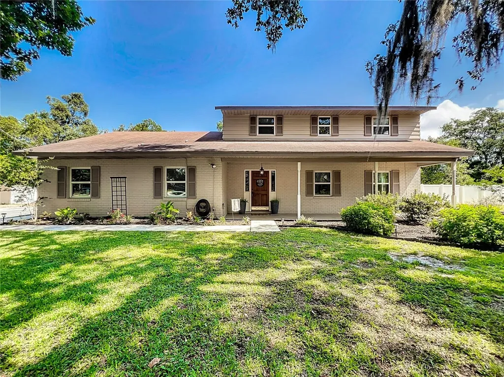 2106 Betty Ann Drive Auburndale FL 33823