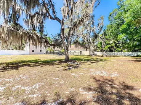 2106 Betty Ann Drive Auburndale FL 33823