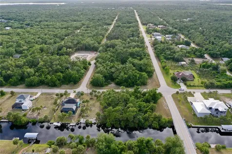 3020 Como Street Port Charlotte FL 33948