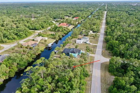 3020 Como Street Port Charlotte FL 33948