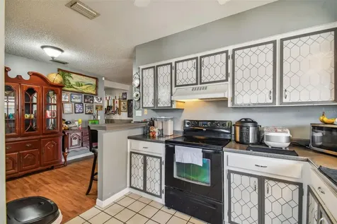 7526 Twelve Oaks Boulevard Tampa FL 33634