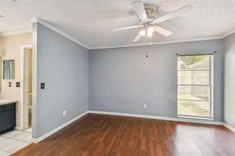 7526 Twelve Oaks Boulevard Tampa FL 33634