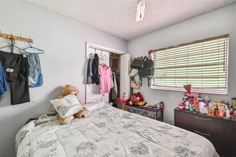 7526 Twelve Oaks Boulevard Tampa FL 33634