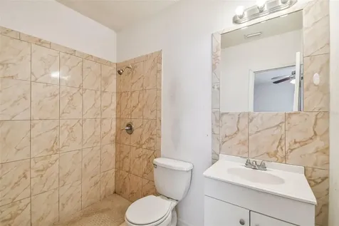 7526 Twelve Oaks Boulevard Tampa FL 33634