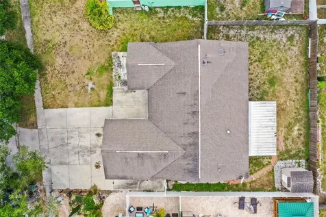 7526 Twelve Oaks Boulevard Tampa FL 33634