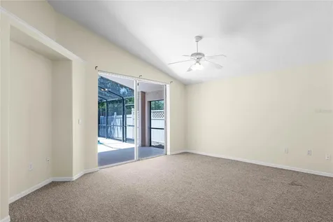 540 Eagle Pointe S Kissimmee FL 34746