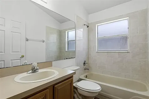 540 Eagle Pointe S Kissimmee FL 34746