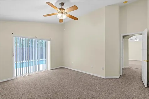 540 Eagle Pointe S Kissimmee FL 34746