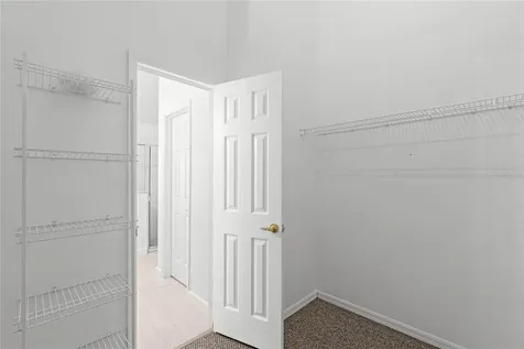 540 Eagle Pointe S Kissimmee FL 34746