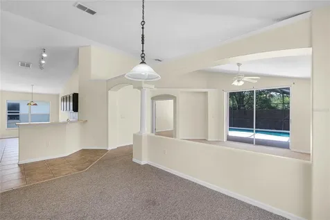 540 Eagle Pointe S Kissimmee FL 34746