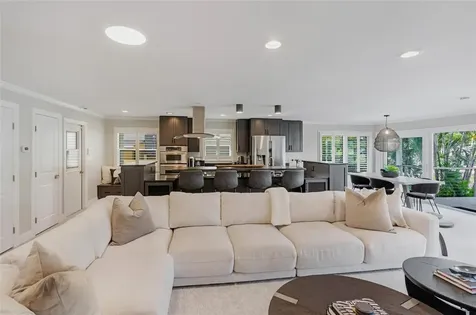 1912 High Point Drive Sarasota FL 34236