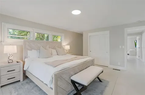 1912 High Point Drive Sarasota FL 34236