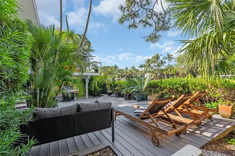 1912 High Point Drive Sarasota FL 34236