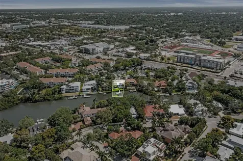 1912 High Point Drive Sarasota FL 34236