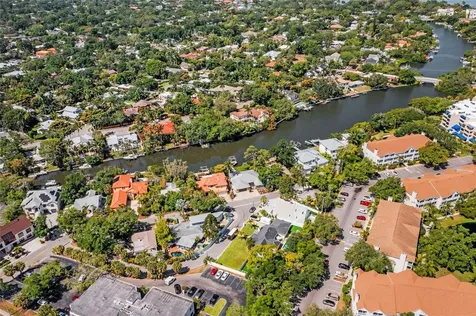 1912 High Point Drive Sarasota FL 34236