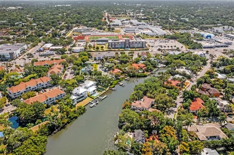 1912 High Point Drive Sarasota FL 34236