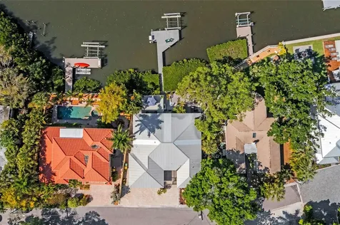1912 High Point Drive Sarasota FL 34236
