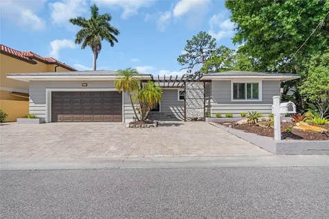 1912 High Point Drive Sarasota FL 34236