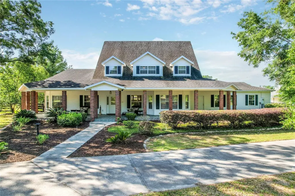 25920 Arundel Way Sorrento FL 32776