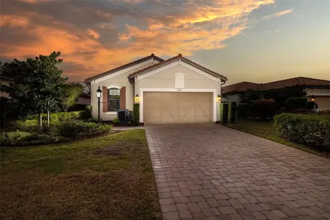 5018 Serata Drive Bradenton FL 34211
