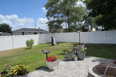 9365 SE 152nd Lane Summerfield FL 34491