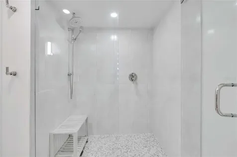 5611 Gulf Of Mexico Drive Longboat Key FL 34228