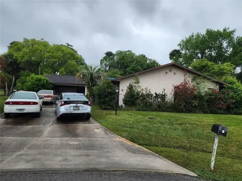 8 Courtney Court Palm Coast FL 32137