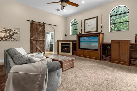 2440 June Oak Court Oviedo FL 32766