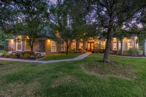 2440 June Oak Court Oviedo FL 32766
