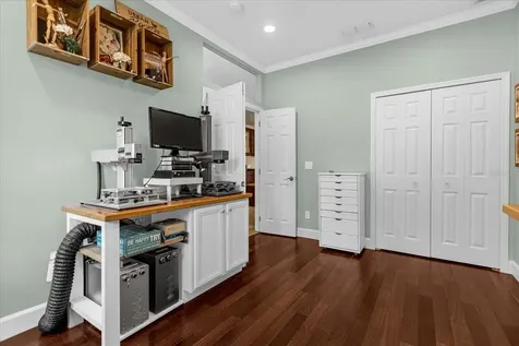 2440 June Oak Court Oviedo FL 32766