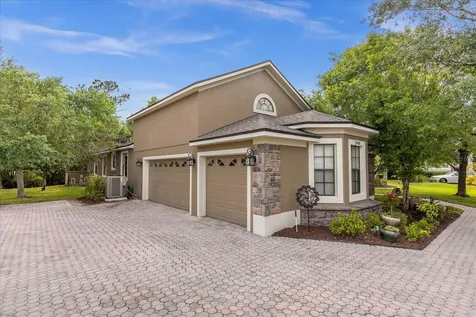 2440 June Oak Court Oviedo FL 32766