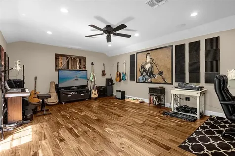 2440 June Oak Court Oviedo FL 32766