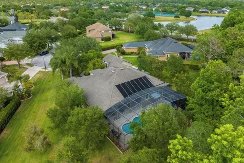 2440 June Oak Court Oviedo FL 32766