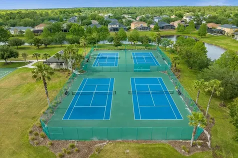 2440 June Oak Court Oviedo FL 32766