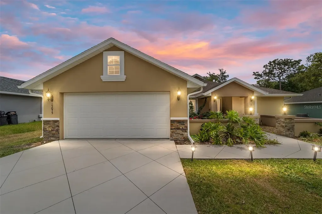 15075 SE 93rd Court Summerfield FL 34491