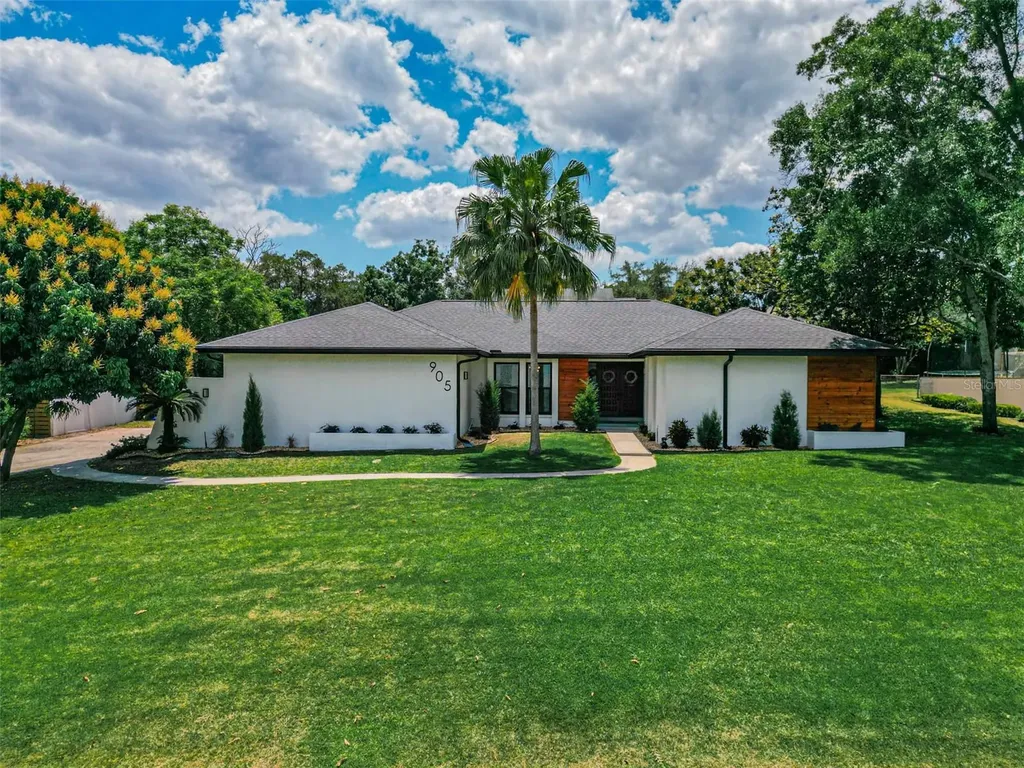905 Foxhall Lakeland FL 33813