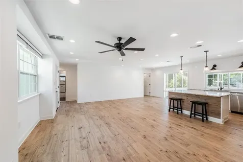 4307 Woodfield Avenue Holiday FL 34691