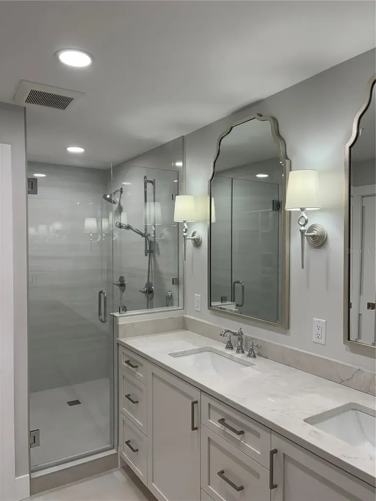1465 Gulf Of Mexico Drive Longboat Key FL 34228