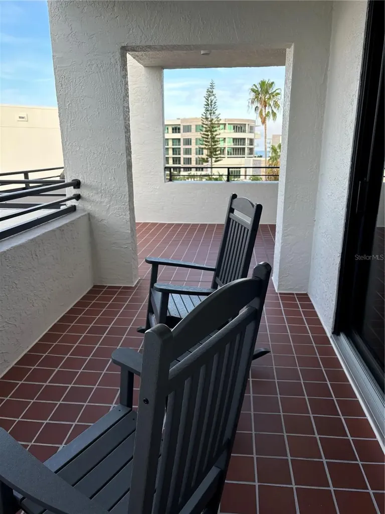 1465 Gulf Of Mexico Drive Longboat Key FL 34228