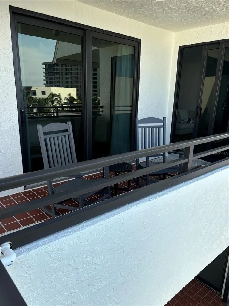 1465 Gulf Of Mexico Drive Longboat Key FL 34228
