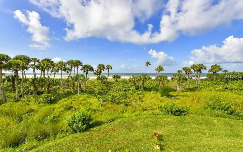 1465 Gulf Of Mexico Drive Longboat Key FL 34228