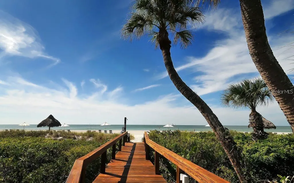 1465 Gulf Of Mexico Drive Longboat Key FL 34228