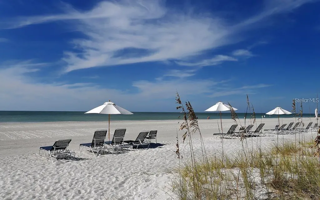 1465 Gulf Of Mexico Drive Longboat Key FL 34228