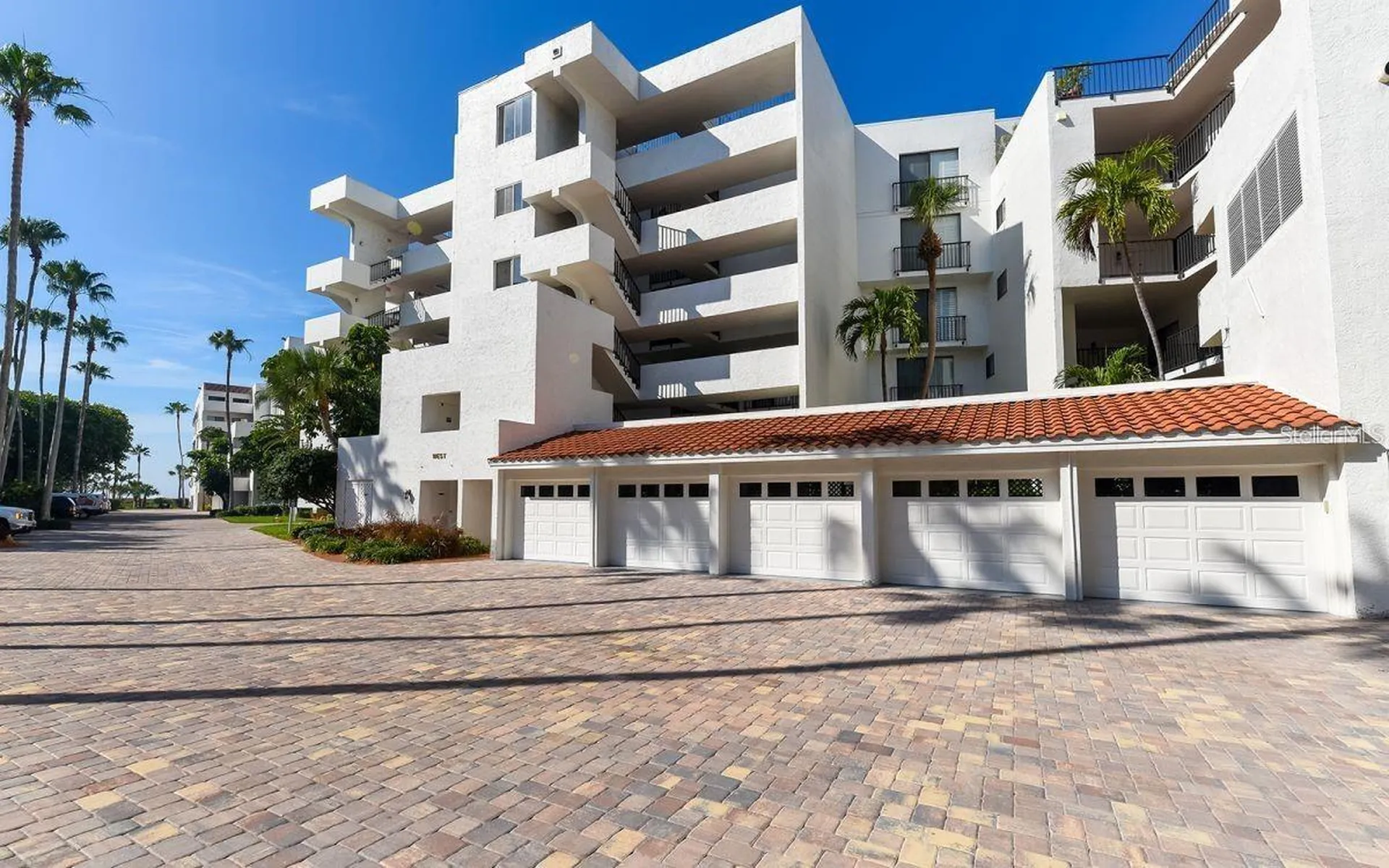 1465 Gulf Of Mexico Drive Longboat Key FL 34228