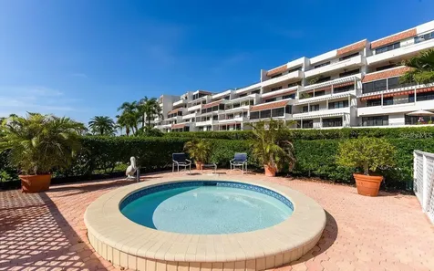 1465 Gulf Of Mexico Drive Longboat Key FL 34228