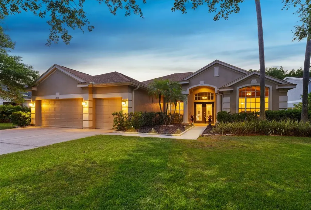 18310 Bankston Place Tampa FL 33647